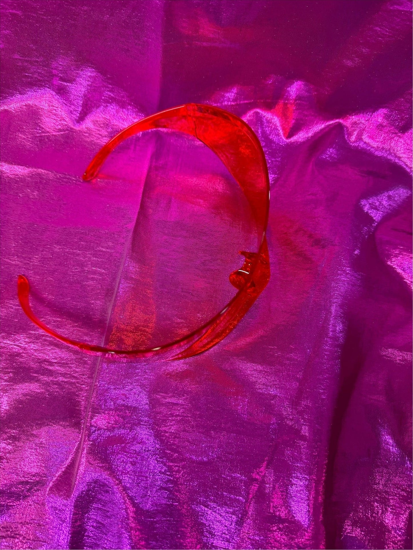 Fire Engine Red / Sample