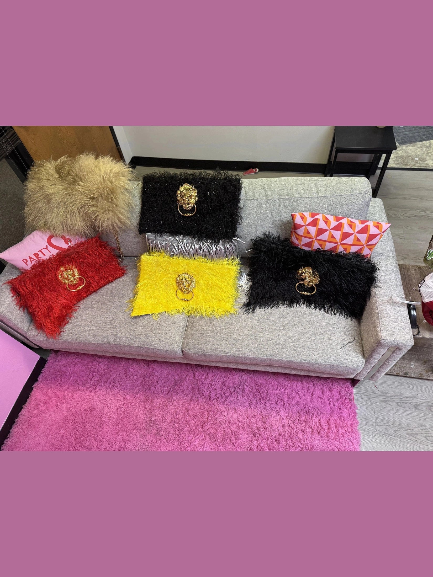 “MANE” CHARACTER ENERGY Clutch-  AS SEEN ON NBC & DEDE IN THE MORNING