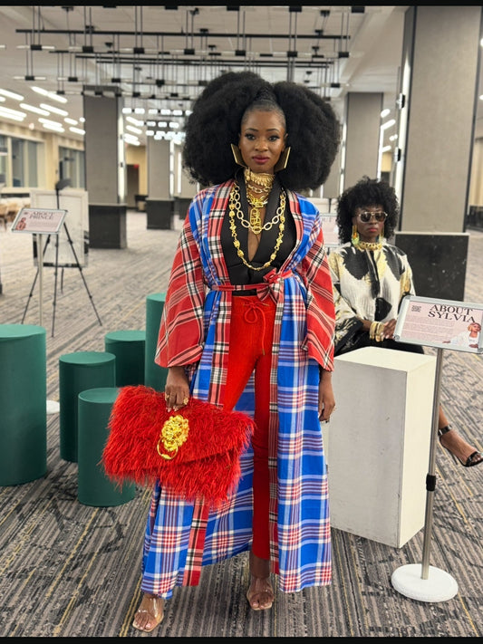 “MANE” CHARACTER ENERGY Clutch-  AS SEEN ON NBC & DEDE IN THE MORNING